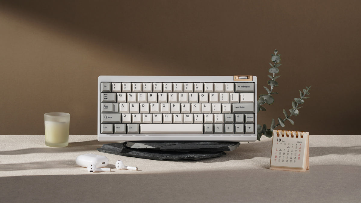 [In Stock]Zoom64 Moonstone White
