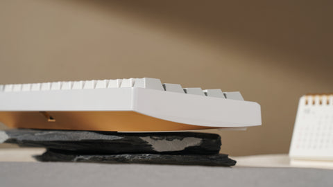 [In Stock]Zoom64 Moonstone White